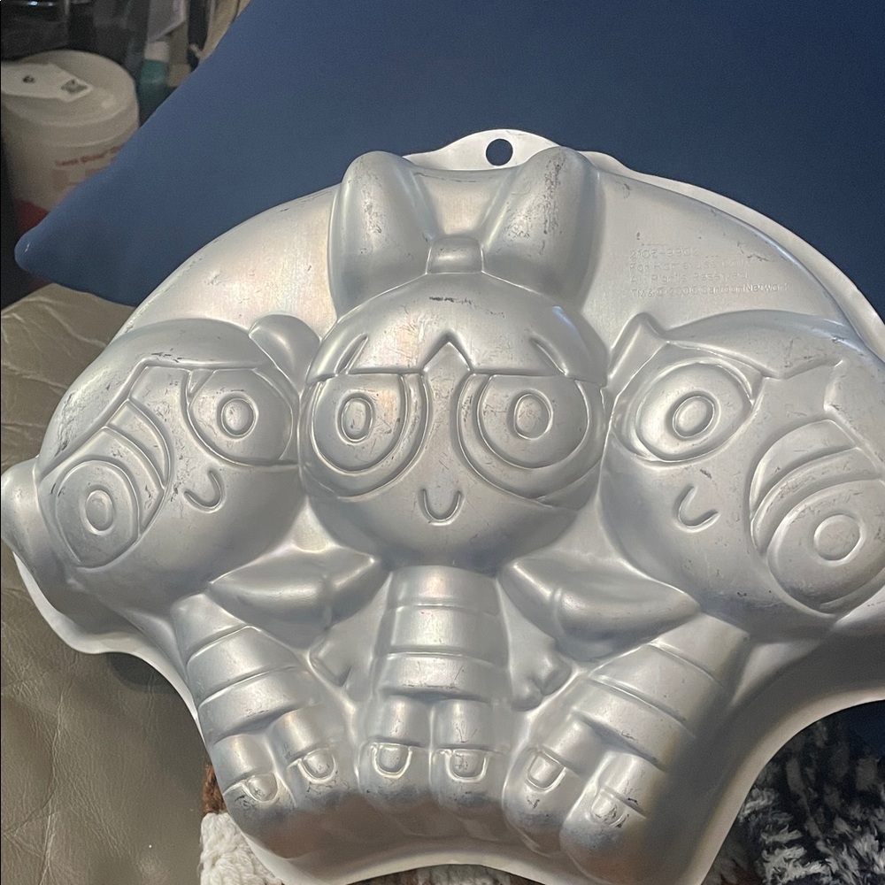 Powerpuff Girls Aluminum Cake Pan - Silver